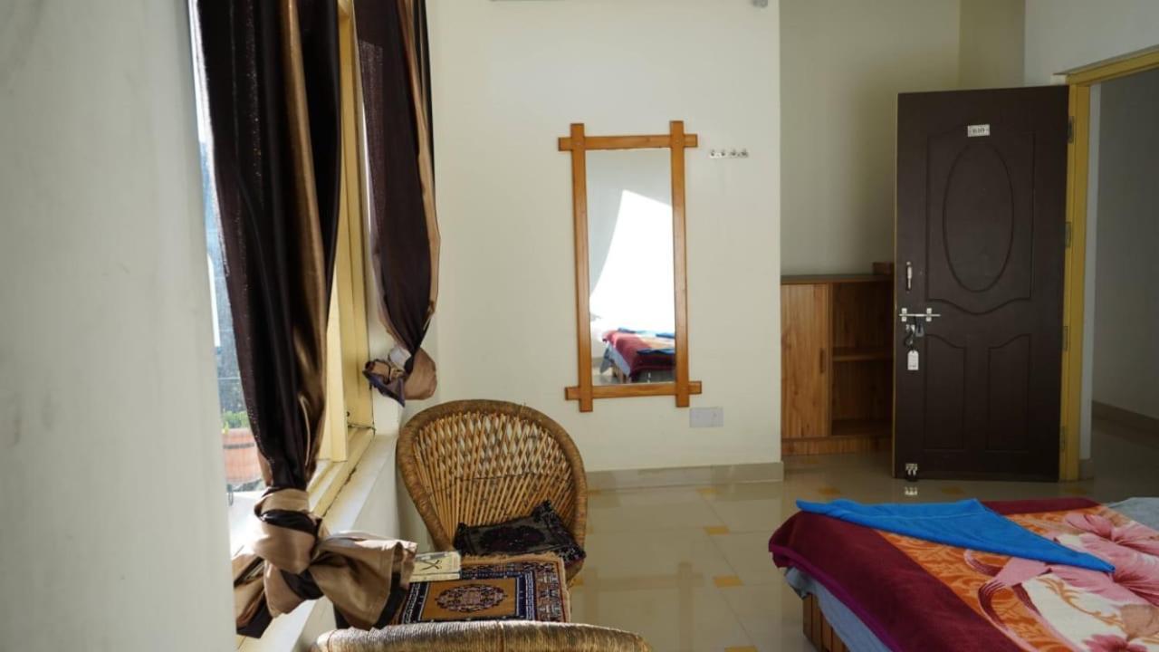 Oasis Guest House Bhagsu D'Shala Dharamshala Dış mekan fotoğraf
