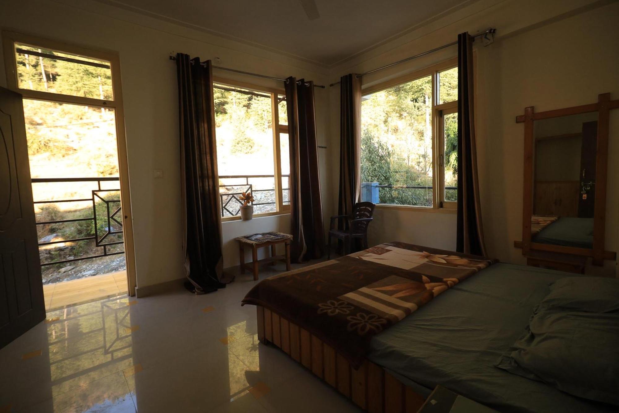 Oasis Guest House Bhagsu D'Shala Dharamshala Dış mekan fotoğraf